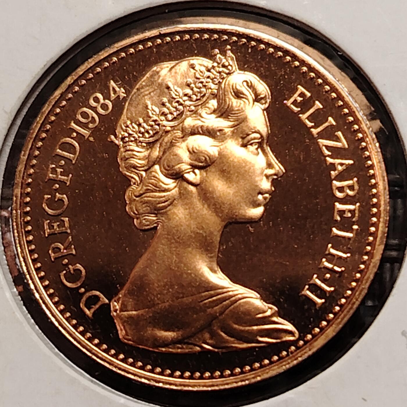 布加迪🐬～世界钱币(上海)🌾第 269 期 /  各国套币和散币 英国🇬🇧 1984年 1便士 精制币