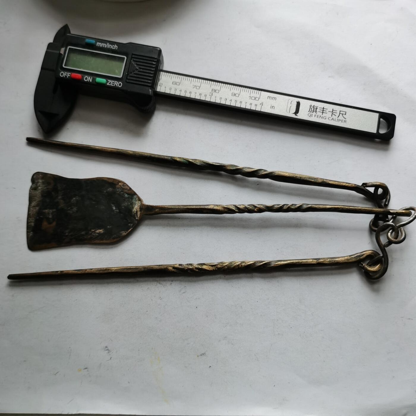 杂件专场94期 清代铜香铲和铜筷