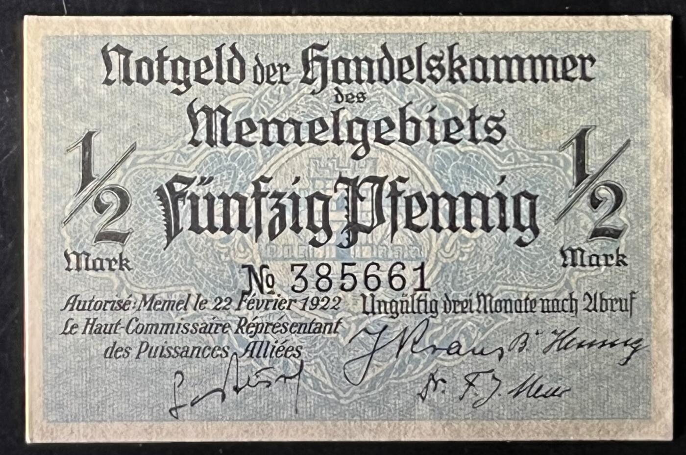 小福收藏拍卖第199期 裸钞场 本期有多张豹子号靓号 瑞士1000法郎 经典提香 毛里求斯首发年大全套 白俄罗斯5000000卢布 苏里南10000盾  爱沙尼亚  苏丹 西班牙 保加利亚 古巴等多国精美纸币 梅梅尔 1922年 1/2马克 少见 无47 unc