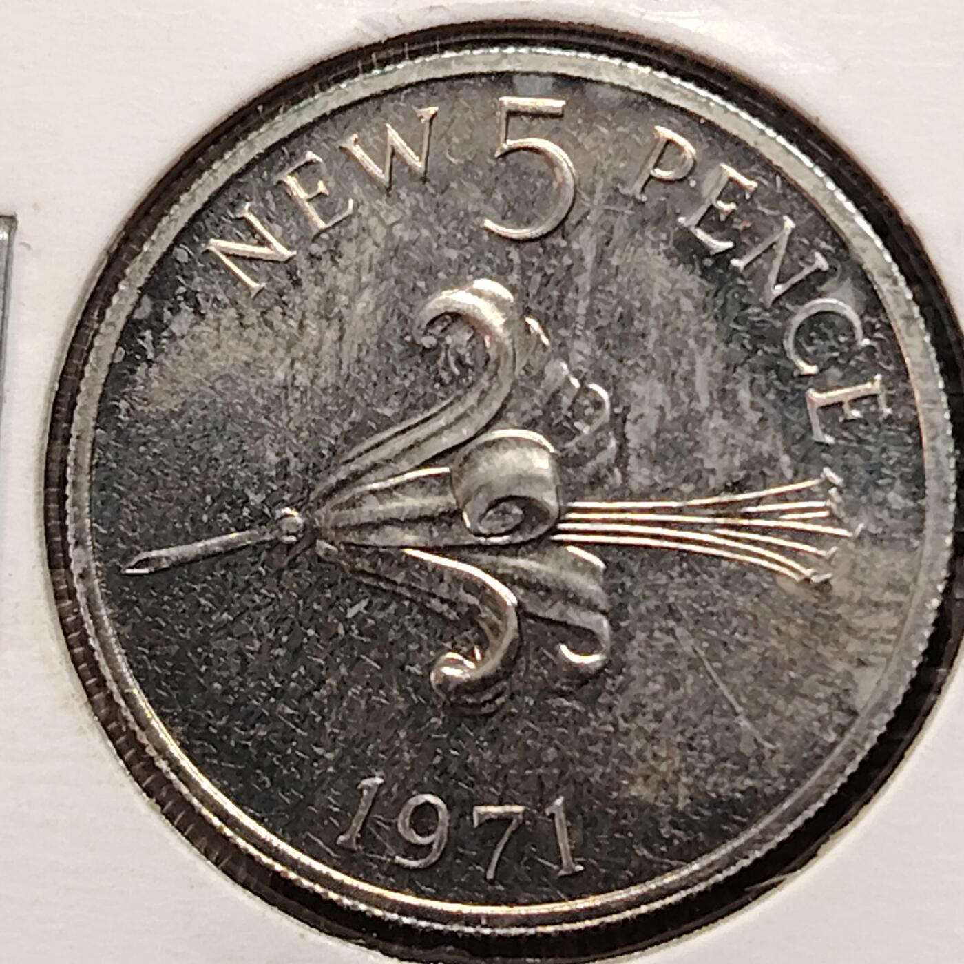 布加迪🐬～世界钱币(上海)🌾第 269 期 /  各国套币和散币 根西岛 1971年 5便士 