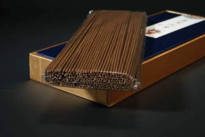 上海都达杂项专场四十八【全场包邮】  天然惠安沉香健康线香礼盒装 一盒