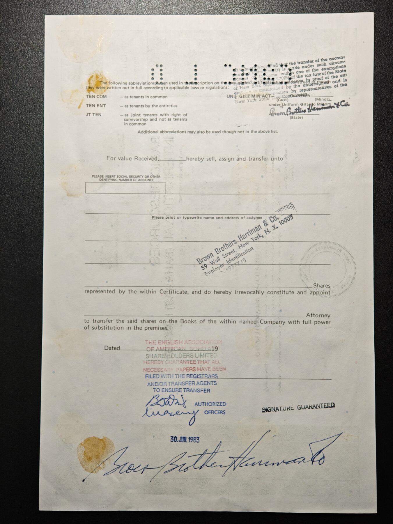 【德藏】世界币章拍卖第162期（拍品征集中~欢迎藏友联系） 5张一组 美国纸质股票 印刷精美 其中一张粘在纸卡上尺寸约：308mm×207mm/张