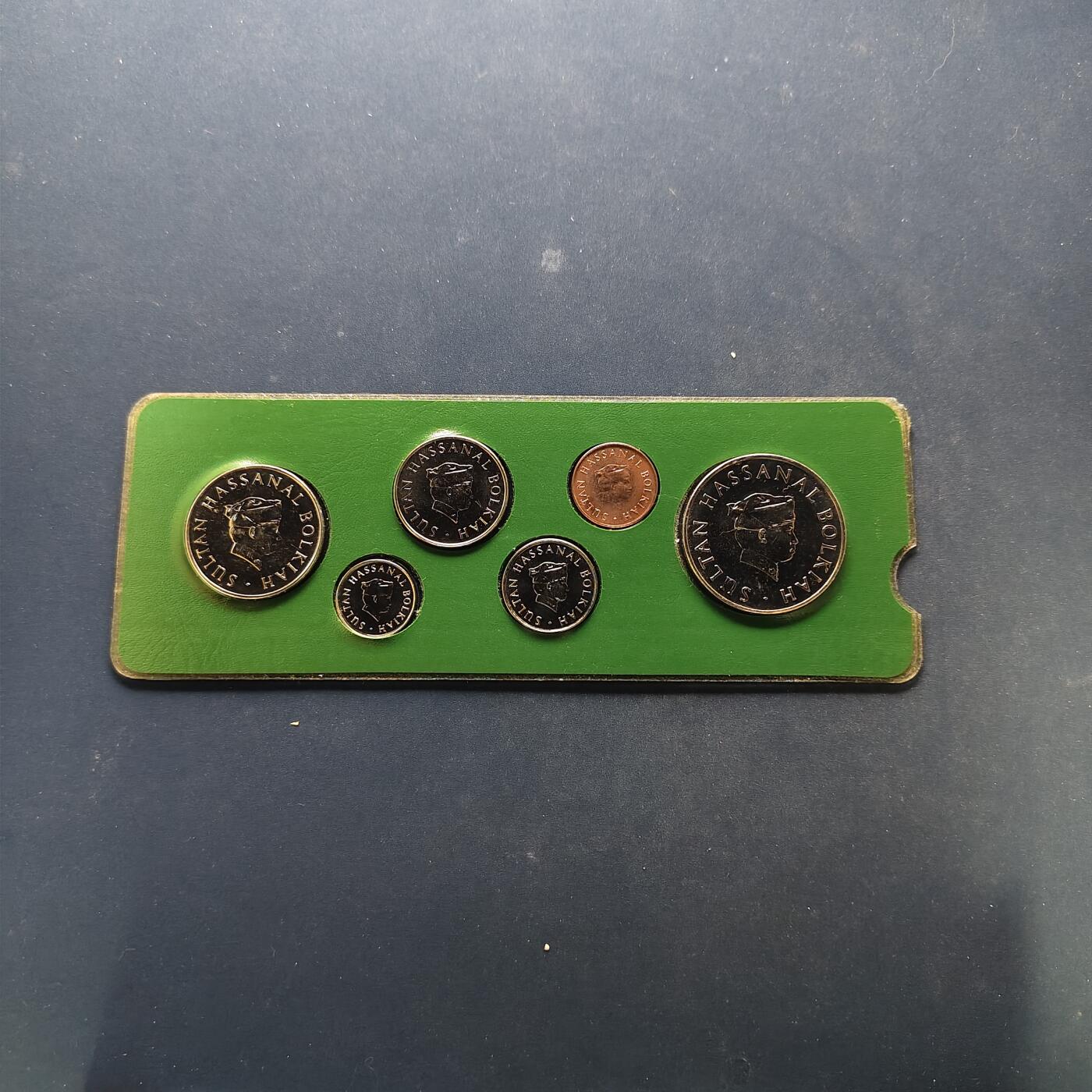 【全场包邮】纯粹捡漏拍495场-持续更新中 【稀少】文莱1987年官方SPECIMEN SETS封装套币-盒证全-量3000