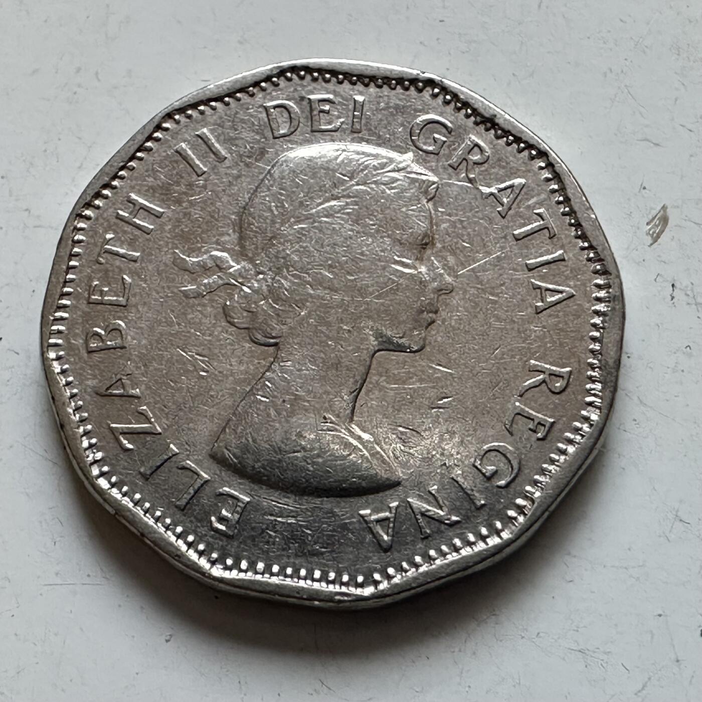 🌹外币初藏🌹🐯2026年第7场  每周二四六晚8️⃣点 接代拍 加拿大1961年多边形五分