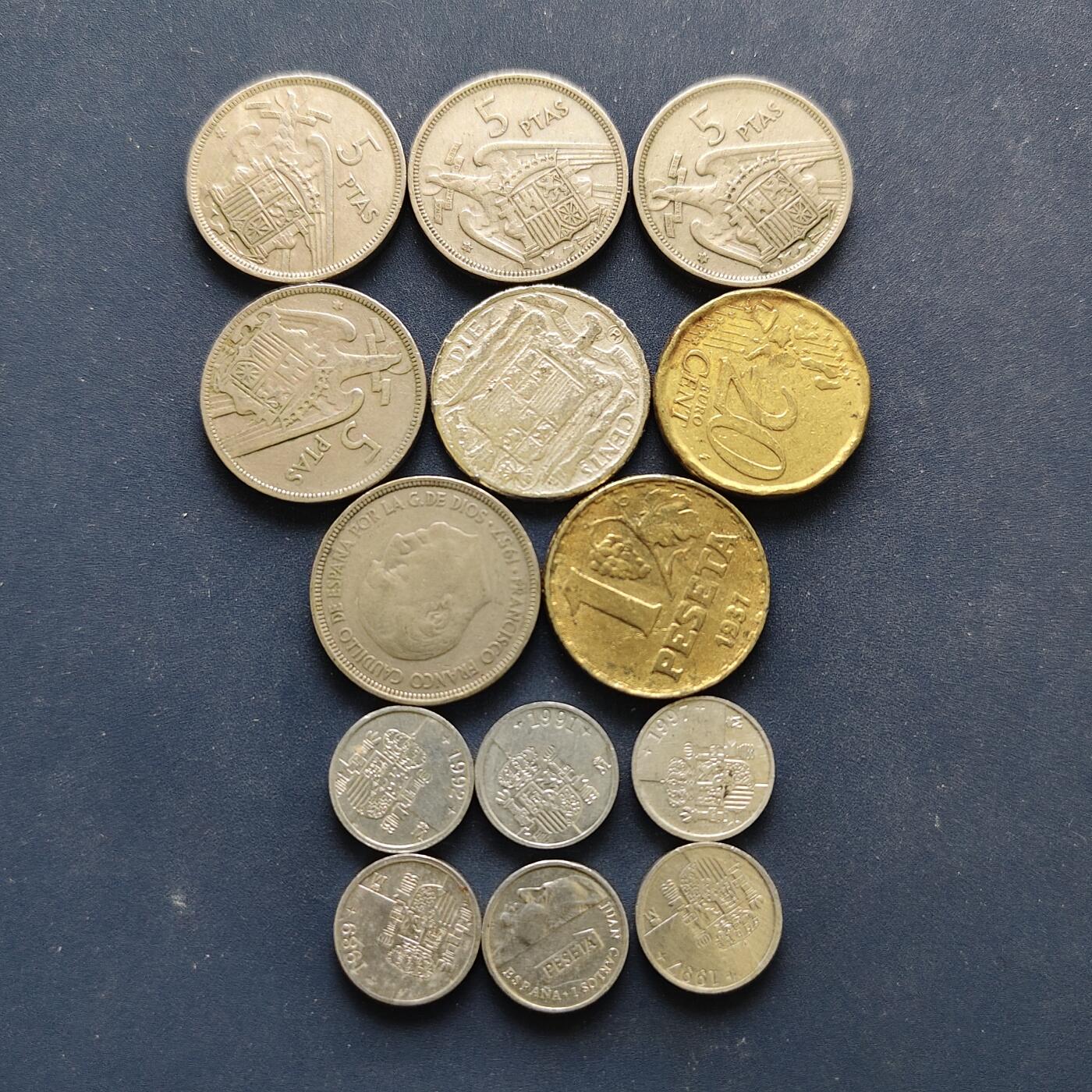 【全场包邮】纯粹捡漏拍494场 西班牙各年份散币14枚一组-含1937年1比塞塔