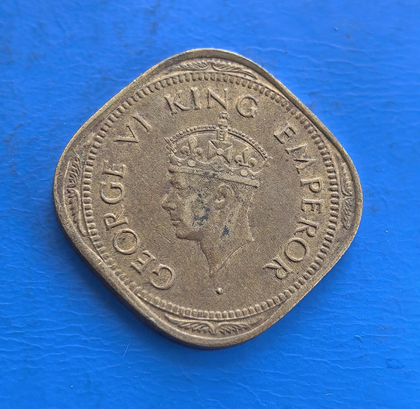 外国优质银币南亚香港苏联等专场，周六九点倒数截拍，满百包邮，持续收拍