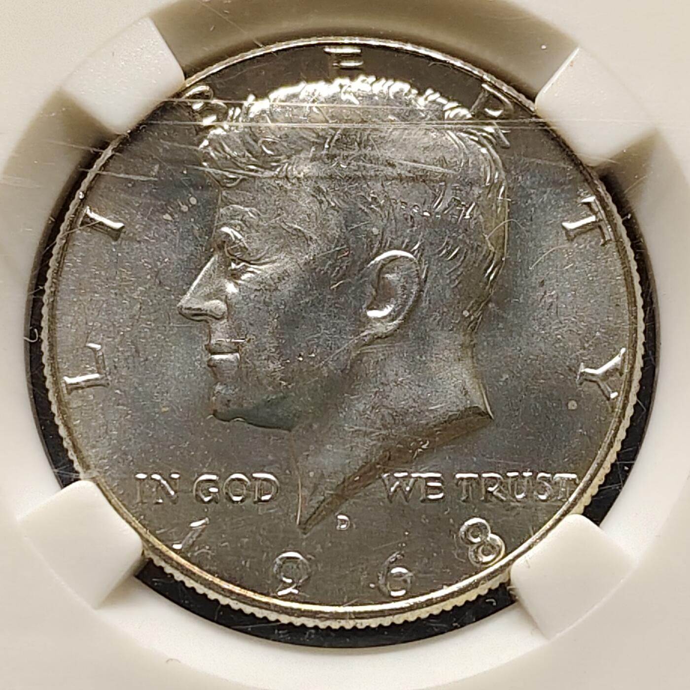 【全场包邮】纯粹捡漏拍494场 美国1968年肯尼迪半元银币【30.6毫米11.5克，纯银价约92元（按20元银价折算）】