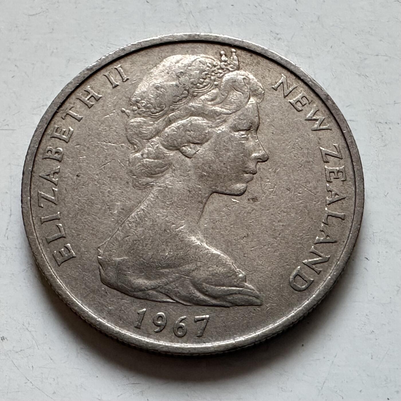 🌹外币初藏🌹🐯2026年第7场  每周二四六晚8️⃣点 接代拍 新西兰1967年10分一先令 双面值