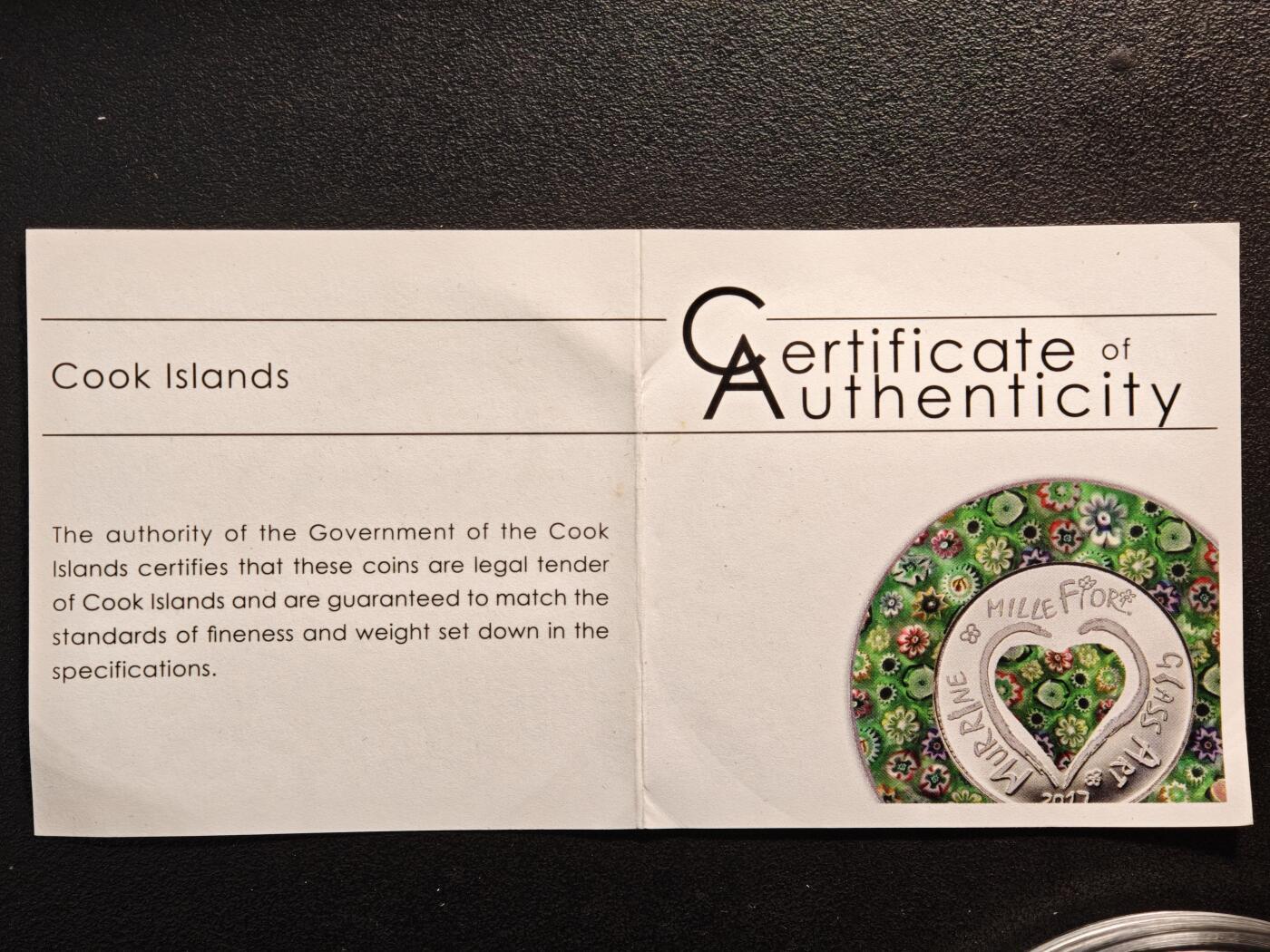 【德藏】世界币章拍卖第162期（拍品征集中~欢迎藏友联系）  2017年 库克玻璃艺术高浮雕彩色精制纪念大银币 原盒 原证书 65mm 20g 999银