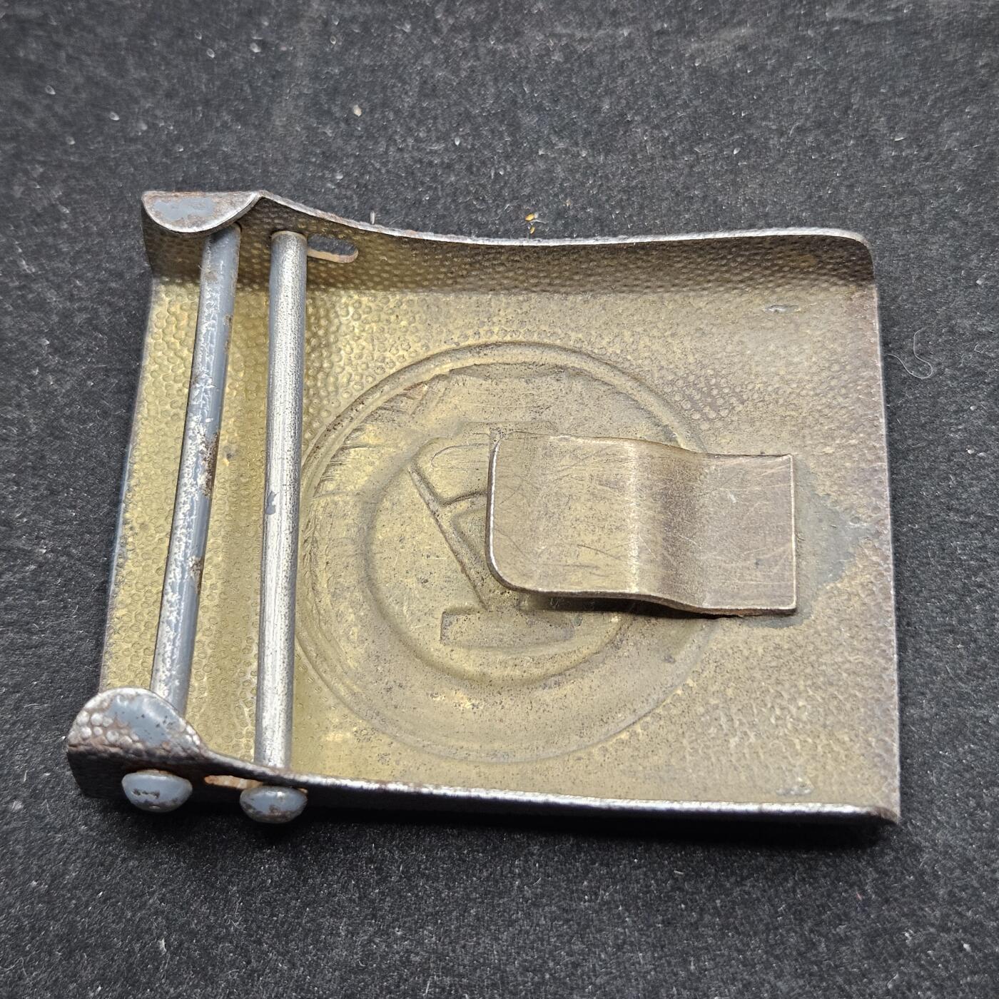 0元起拍勋章 第326期 咸鱼国勋章拍卖专场 1月18日（周日）下午6：00开始 东德陆军腰带扣