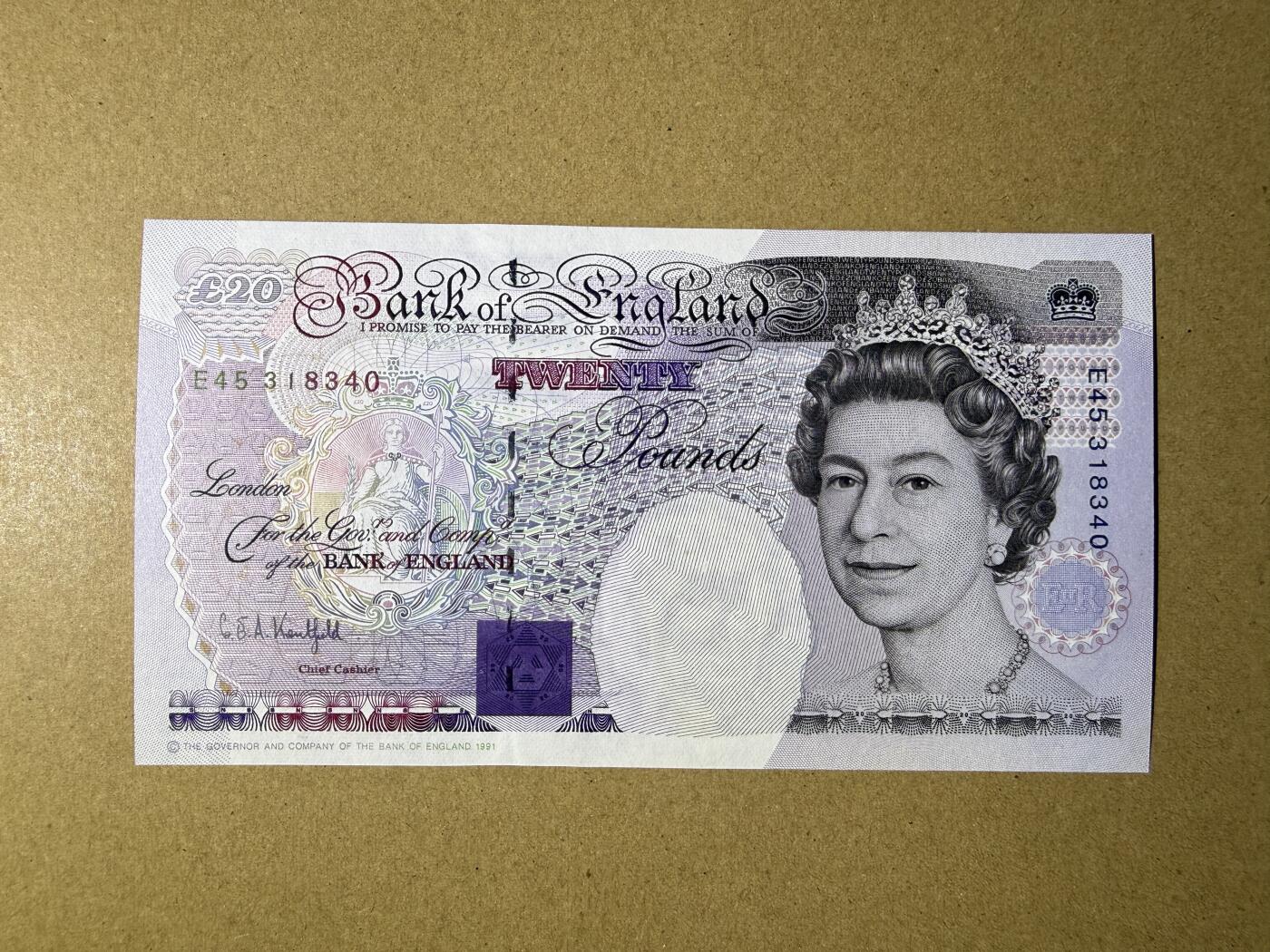 《艾美收藏》第229期-1.18周日外币荟萃 英格兰20镑 UNC E序列 皇冠版