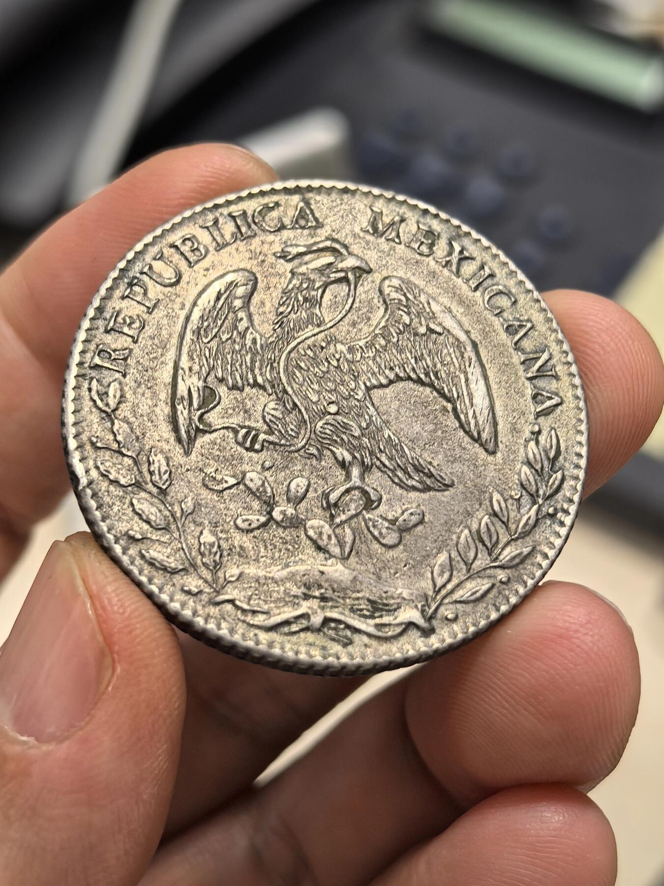 博洋堂世界钱币拍卖第157期（全场包邮） 墨西哥1877年GO FR版花边鹰洋 无洗老包浆全羽毛