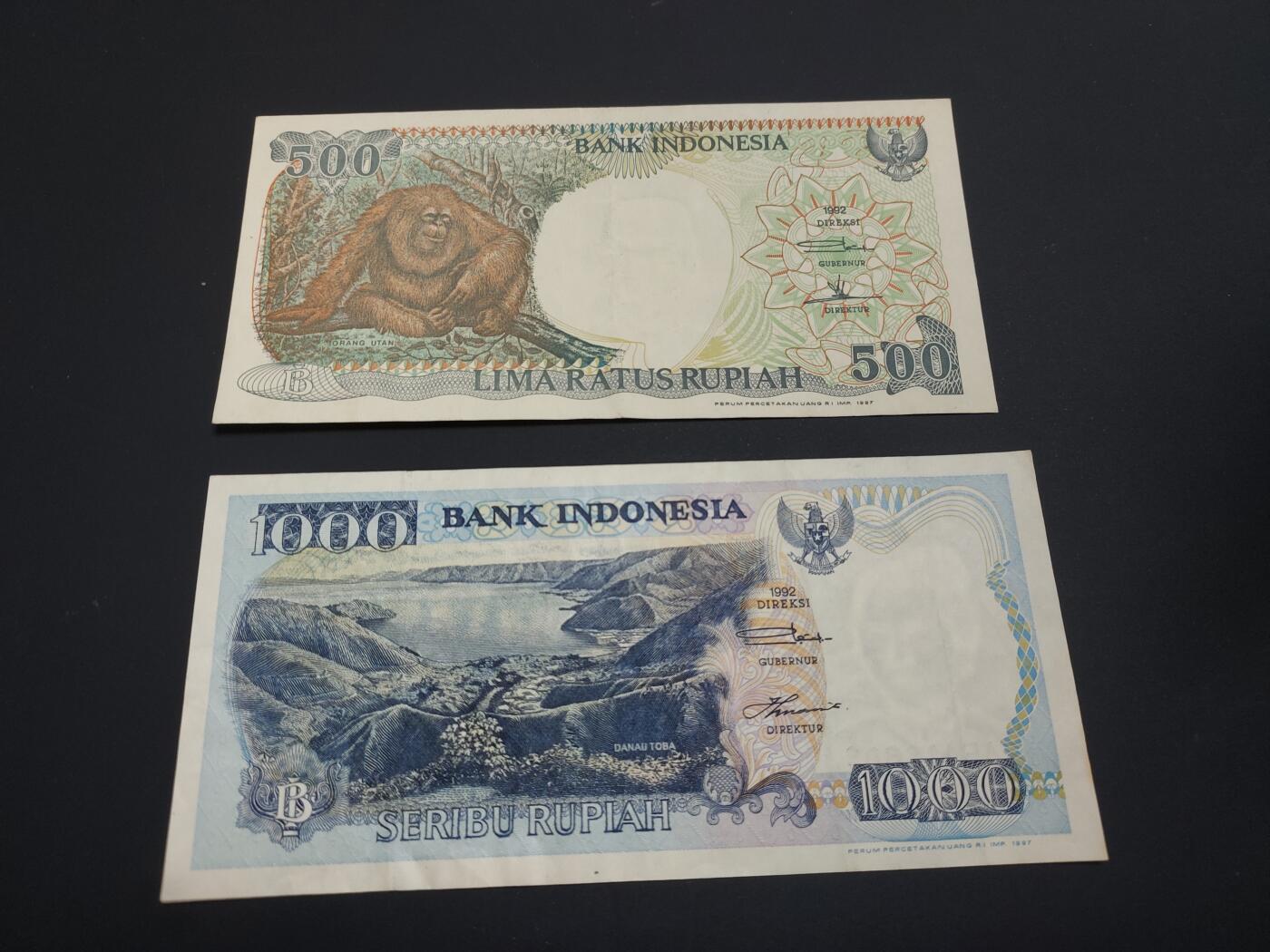 博彦收藏   1月19日 8点 钱币专场 全场包邮 印尼 旧版500/1000 盾 85品
