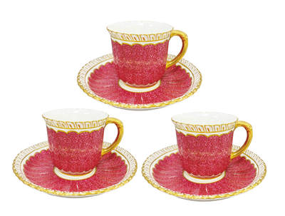 上海拍卖行2025年秋季古董珍玩拍卖会 - 约19世纪末20世纪初英国皇家德比手绘"紫金女王"咖啡杯、碟