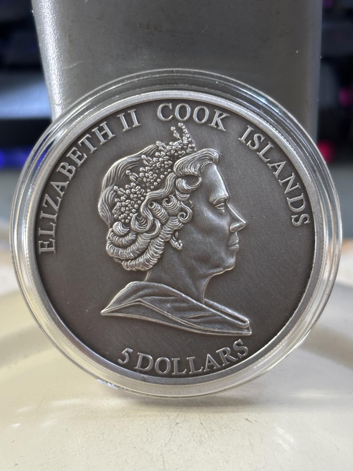 第188期拍卖 库克2010年镶嵌利比亚HAH280陨石彩色仿古纪念银币,25克，发行2500枚，