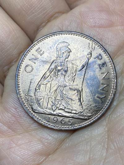 2026年第八场(总第一百七十七场）外国好品散币场(免佣金) - 英国🇬🇧1965年1便士(伊丽莎白二世青年桂冠第二版)