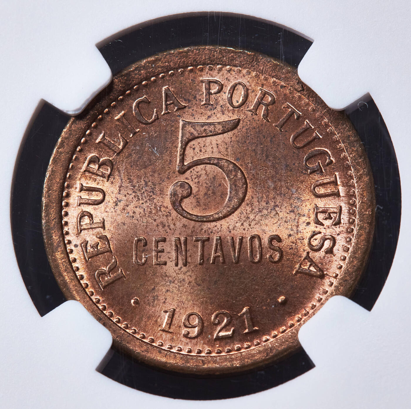 【俄甄集藏】“万象更新、马呈祥瑞”迎新春俄甄精品场-2026年(047)01-21 星期三 晚 19:30 全场包邮 葡萄牙1921年国徽版5分铜币，NGC MS63RB，原铜色转光品相