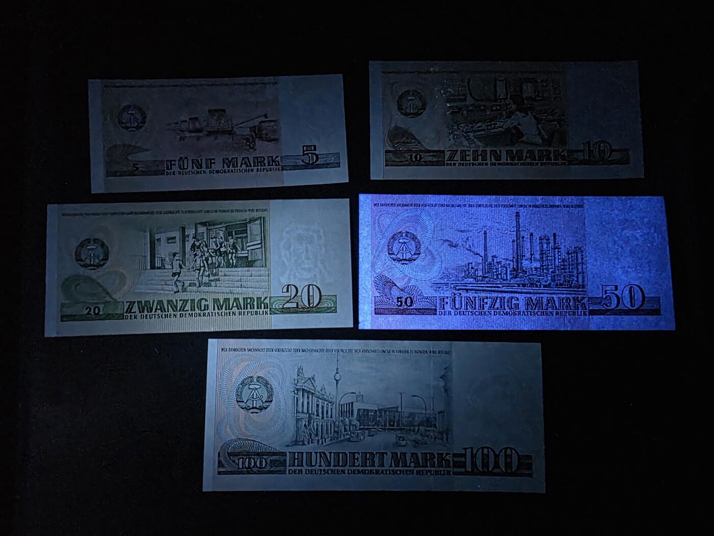 叁拾收藏第34期 东德马克5张  UNC