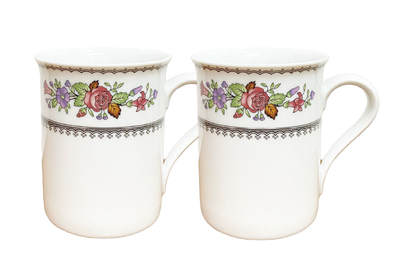 上海拍卖行2025年秋季古董珍玩拍卖会 - 德国狮牌马克杯(全新,原装盒)