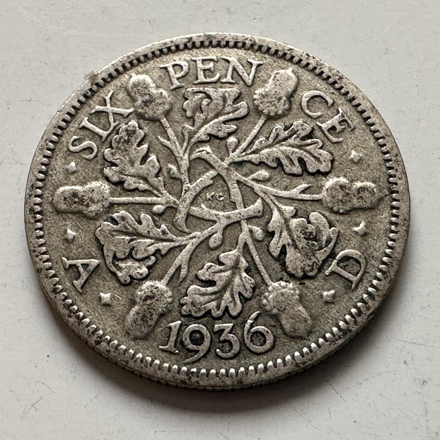 🌹外币初藏🌹🐯2026年第8场  每周二四六晚8️⃣点 接代拍 英国1936年6便士银币 2.8克50%银