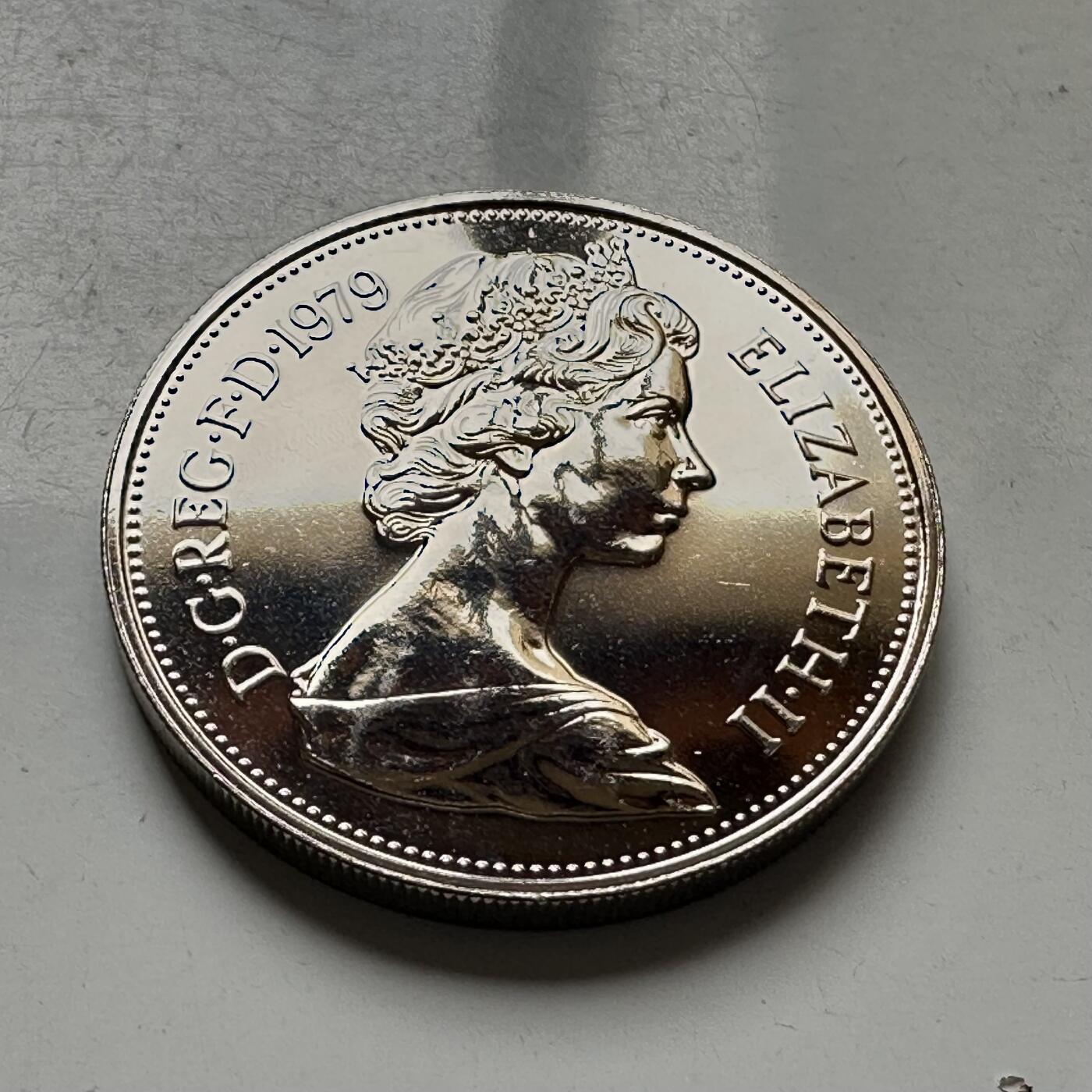 🌹外币初藏🌹🐯2026年第8场  每周二四六晚8️⃣点 接代拍 英国1979年10便士 精制币 a