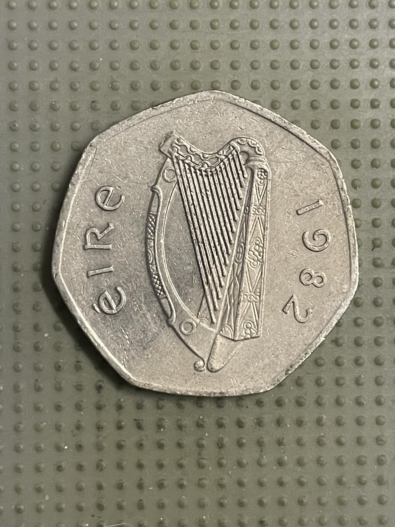 2026年第12场各国散币拍卖（总第162场）16.17两天外出，18号可以发货 爱尔兰1982年58便士