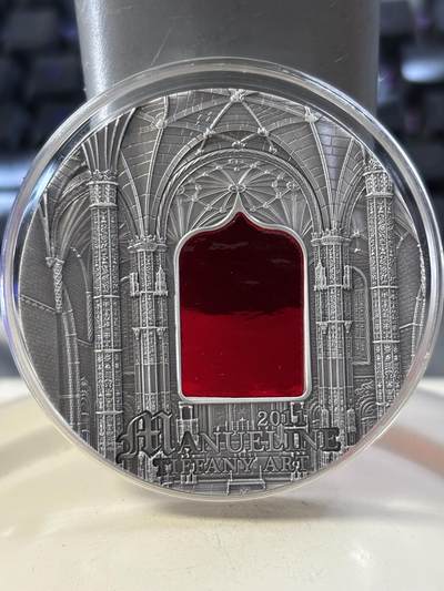 第188期拍卖 - 帕劳2011年蒂凡尼镶玻璃曼努埃尔式建筑2盎司银币，999银，发行999枚