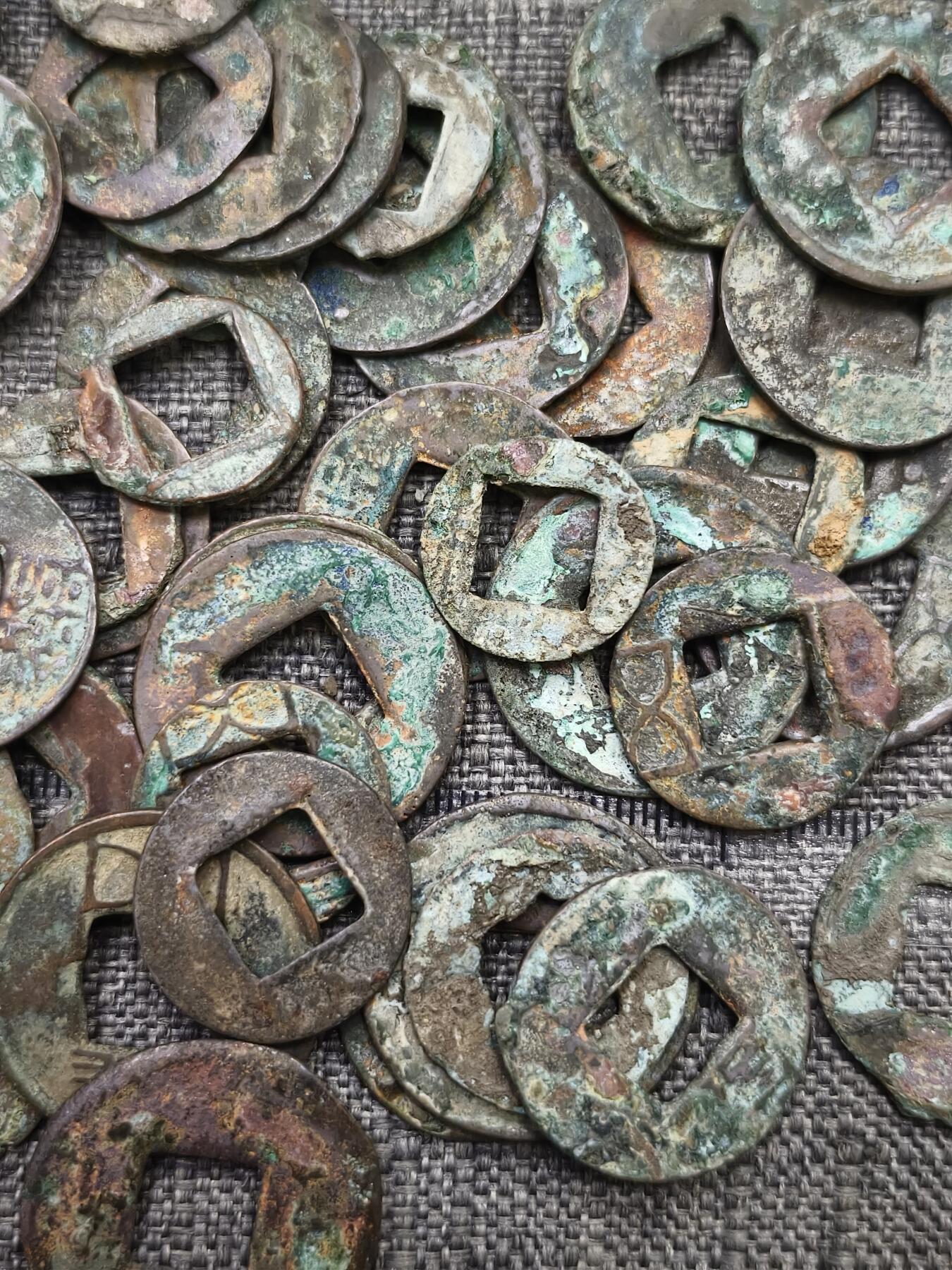 107期新疆红钱粟特钱币丝路钱币专场 五铢一组50个