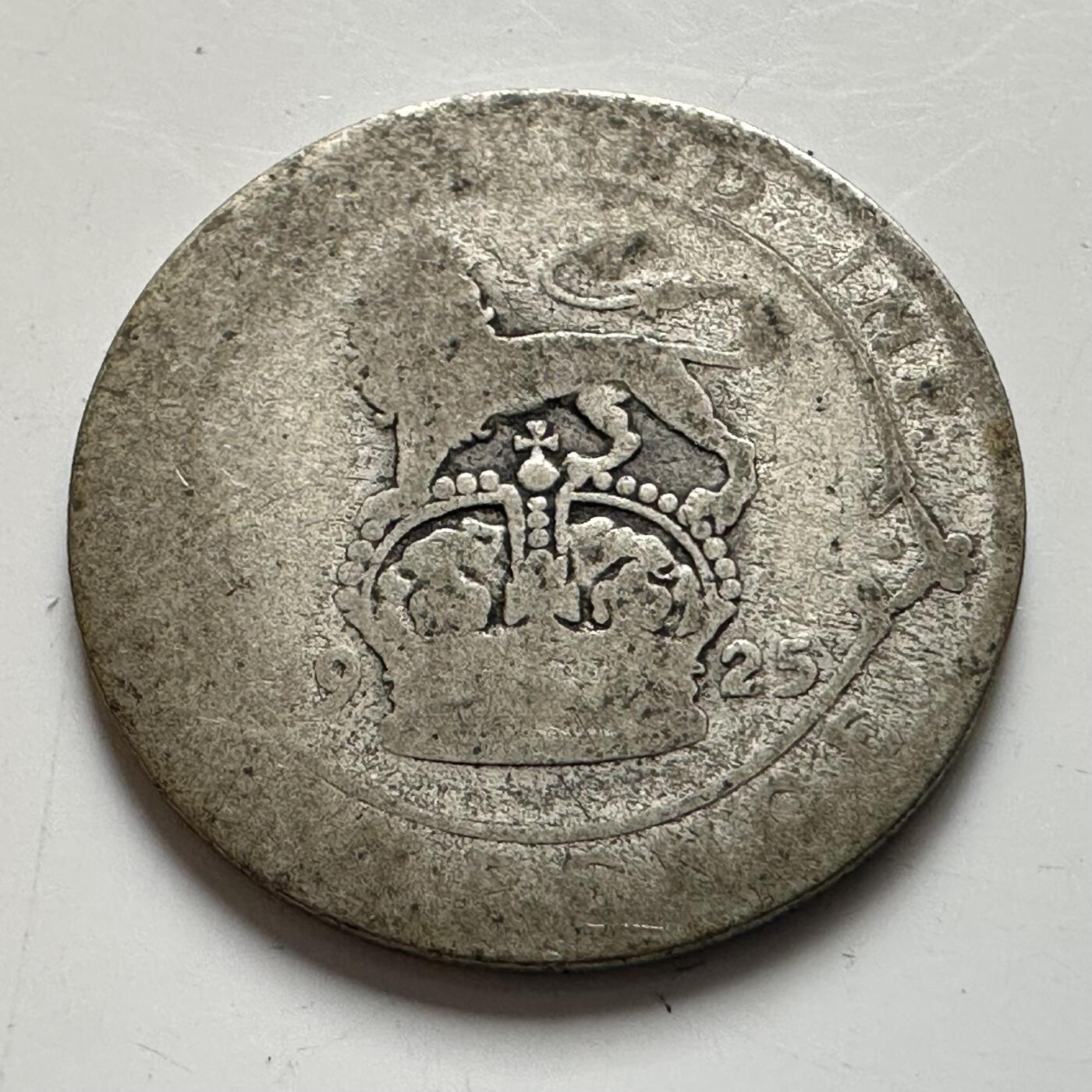 🌹外币初藏🌹🐯2026年第8场  每周二四六晚8️⃣点 接代拍 英国1925年6便士银币 2.8克50%银 a