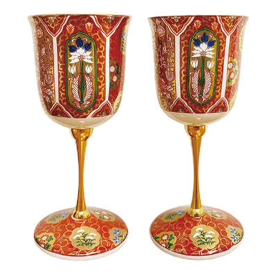 上海拍卖行2025年秋季古董珍玩拍卖会 - 日本伊万里风格高脚酒杯