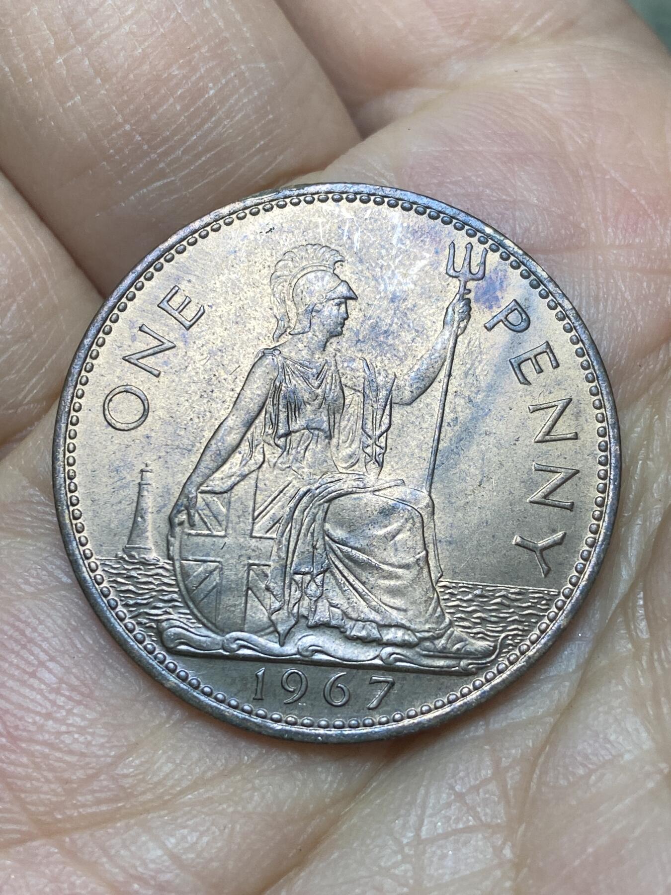 2026年第八场(总第一百七十七场）外国好品散币场(免佣金) 英国🇬🇧1967年1便士(伊丽莎白二世青年桂冠第二版，普制币关门年)