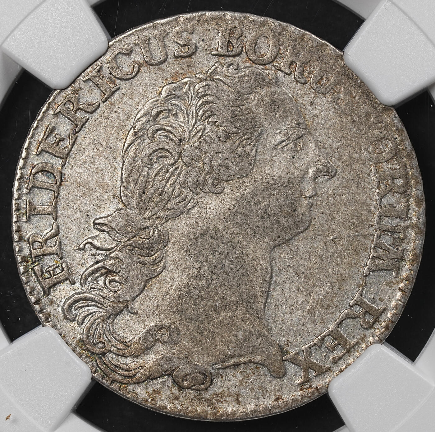 修遠堂世界钱币第101期 NGC AU50 1769年普鲁士1/3泰勒银币