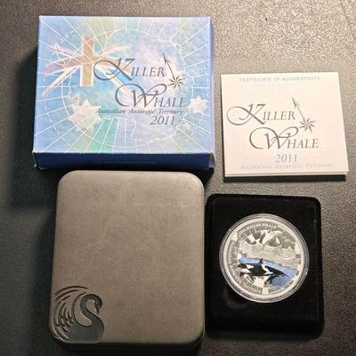 【德藏】世界币章拍卖第162期（拍品征集中~欢迎藏友联系） - 2011年 澳大利亚极地系列-虎鲸彩色精制纪念银币 直径约：40.6mm；重约：31.135g 999银 原盒 原证书