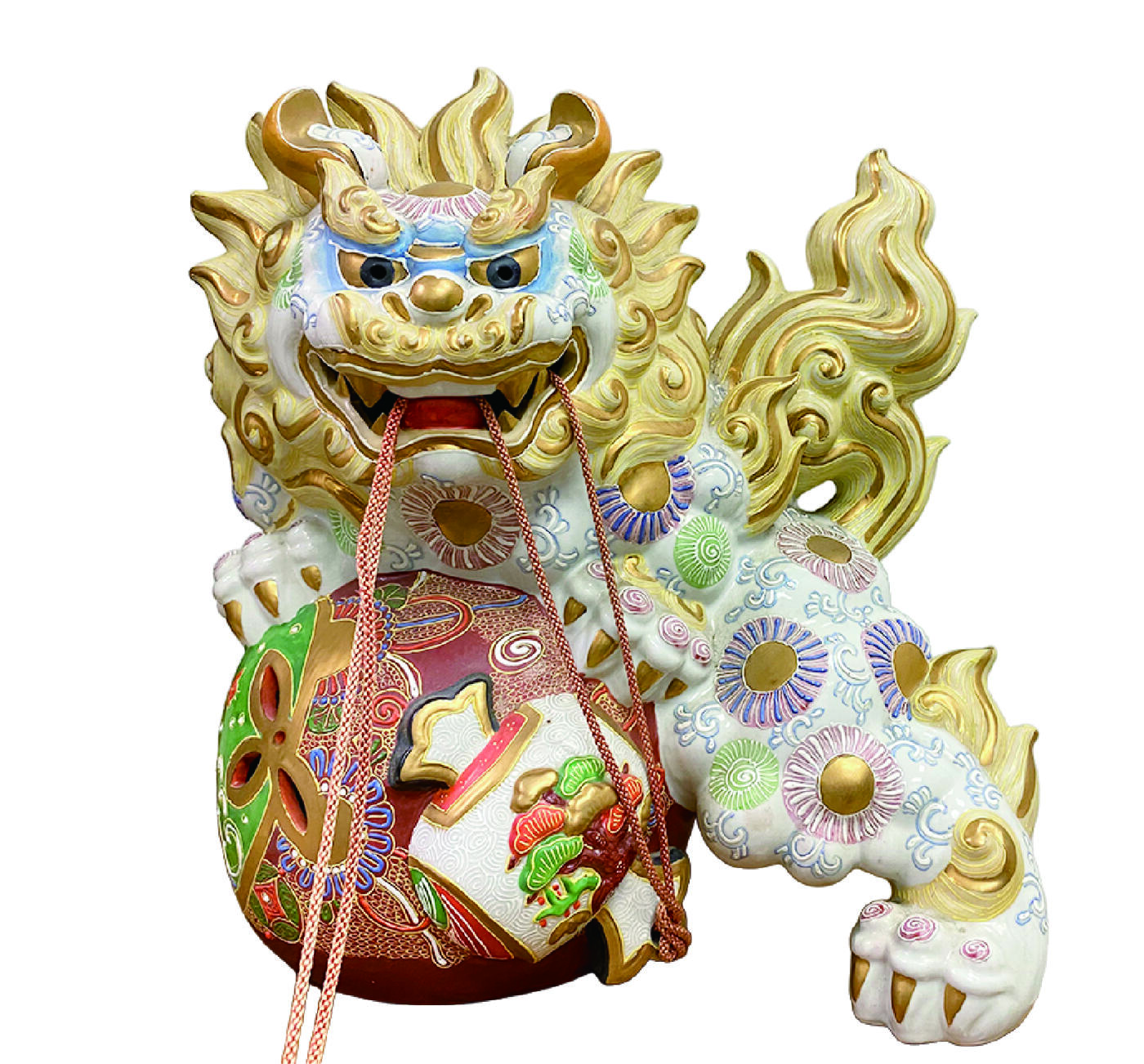 上海拍卖行2025年秋季古董珍玩拍卖会 日本九谷太吉款彩绘瑞兽狮像摆件(37×29×25cm)