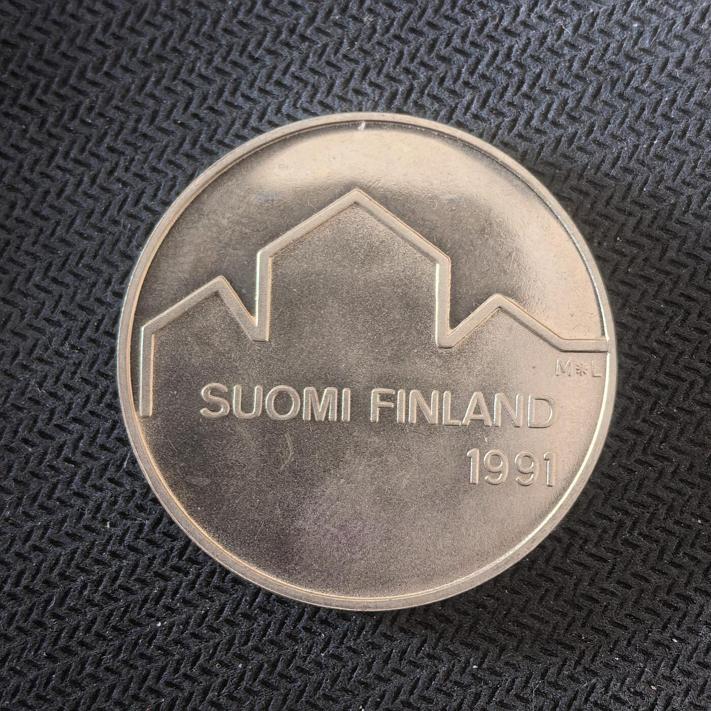 道一币馆币章第一百六十三场 芬兰1991年世界冰球锦标赛100马克银币     24g  830s