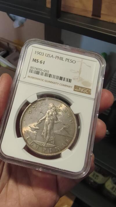 修遠堂世界钱币第101期 NGC MS61 1903年美属菲律宾1比索大银币 稀少无厂铭版，不是常见的S厂铭版