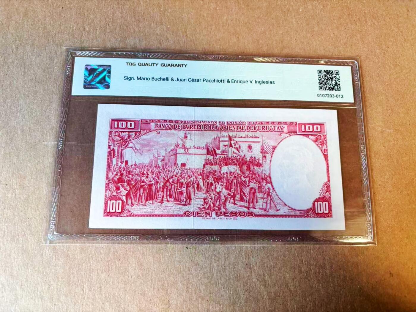 【Blue Auction】世界纸币精拍第776期——18级TOP拍卖/信誉/品质/专业/高效💫 乌拉圭 1967年100比索 背面大场景TQG58