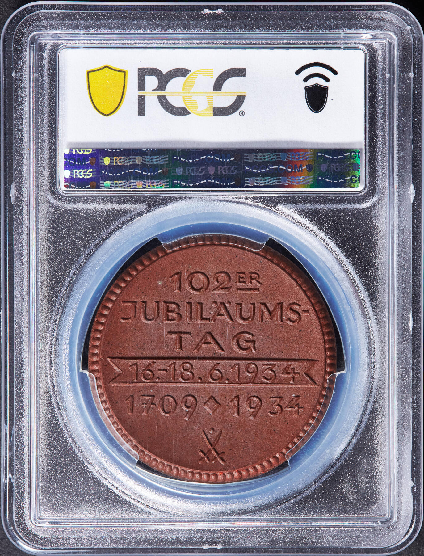 【俄甄集藏】“万象更新、马呈祥瑞”迎新春俄甄精品场-2026年(047)01-21 星期三 晚 19:30 全场包邮 德国第三帝国1934年纪念萨克森第102步兵团成立225周年陶瓷奖章，PCGS MS66，冠军分数，稀少品种，原图联系客服或者查询相关官网查看