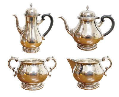 上海拍卖行2025年秋季古董珍玩拍卖会 - 20世纪初英国制镀银"安妮女王款"茶壶、咖啡壶、糖缸及奶缸