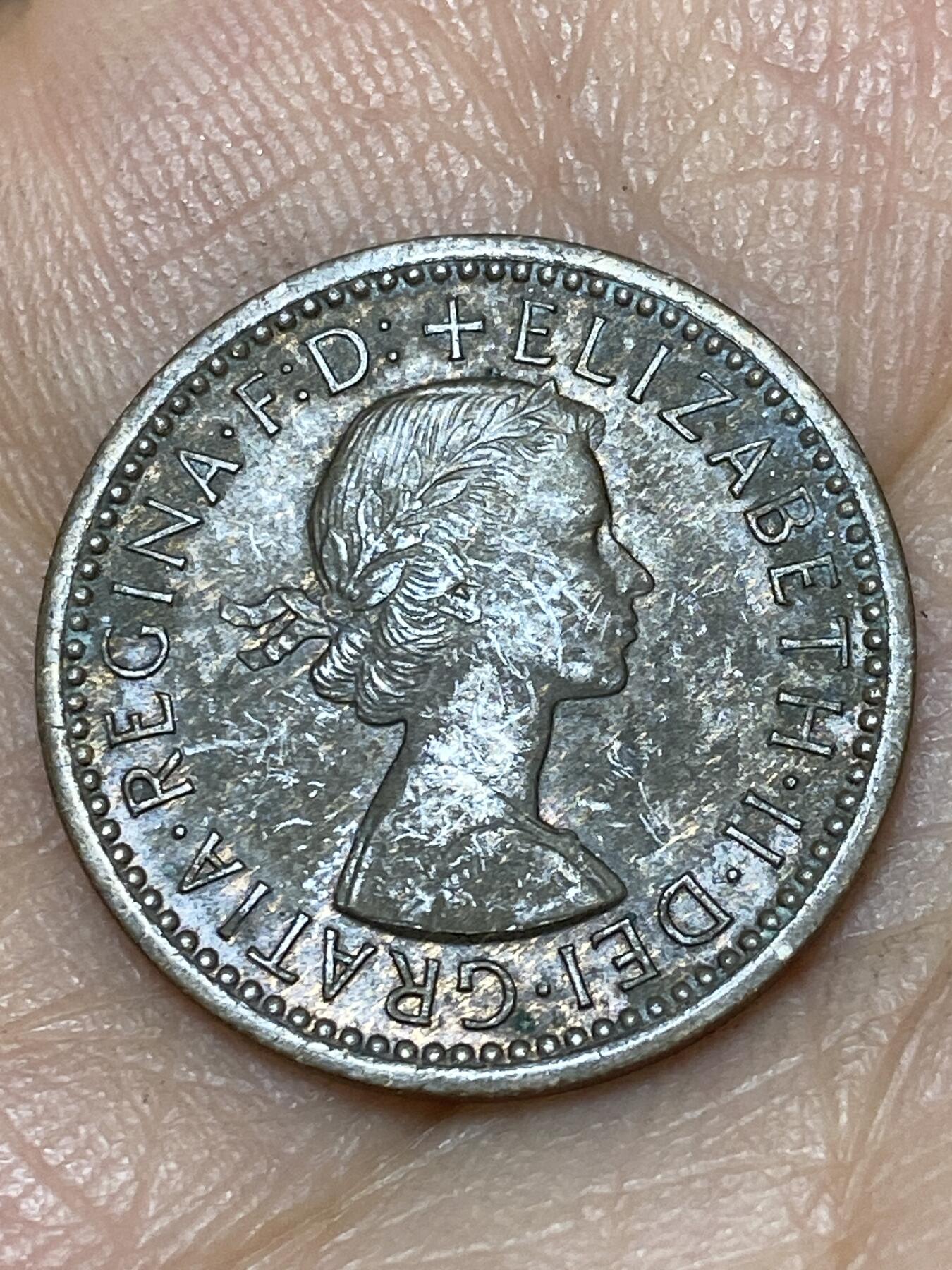 2026年第八场(总第一百七十七场）外国好品散币场(免佣金) 英国🇬🇧1954年1法新(伊丽莎白二世青年桂冠第二版，首发年仅发行3年)