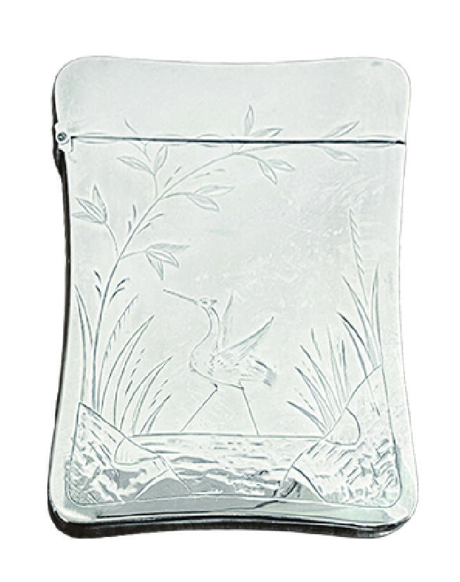 上海拍卖行2025年秋季古董珍玩拍卖会 19世纪英国银质中国风刻花名片盒(10×7cm)