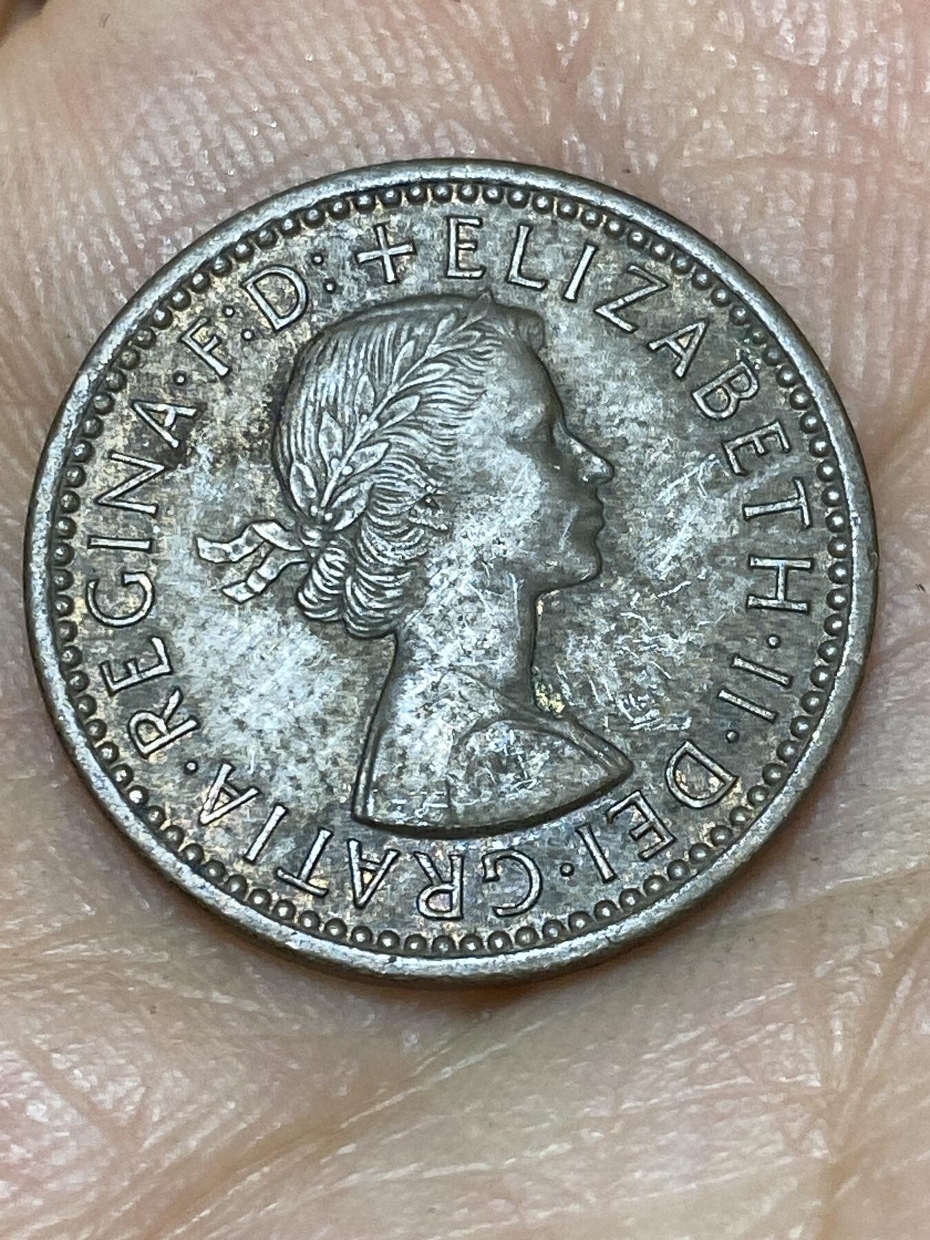 2026年第八场(总第一百七十七场）外国好品散币场(免佣金) 英国🇬🇧1954年1法新(伊丽莎白二世青年桂冠第二版，首发年仅发行3年)