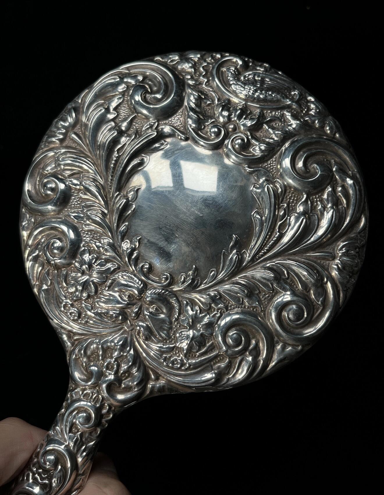 回流银器杂项 288克欧洲风格20世纪左右银手镜一件，点测局部表面含银量92%左右