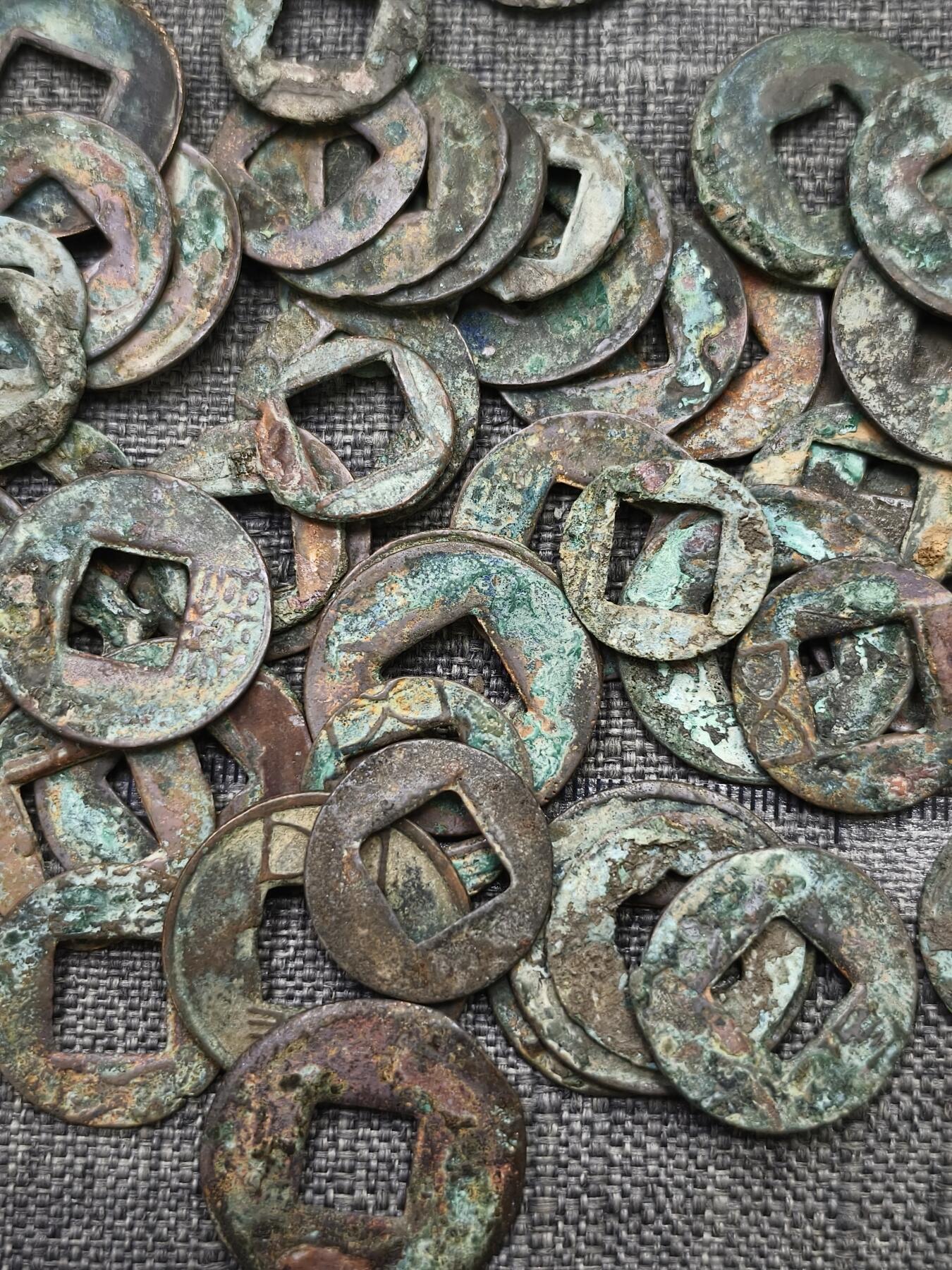 107期新疆红钱粟特钱币丝路钱币专场 五铢一组50个