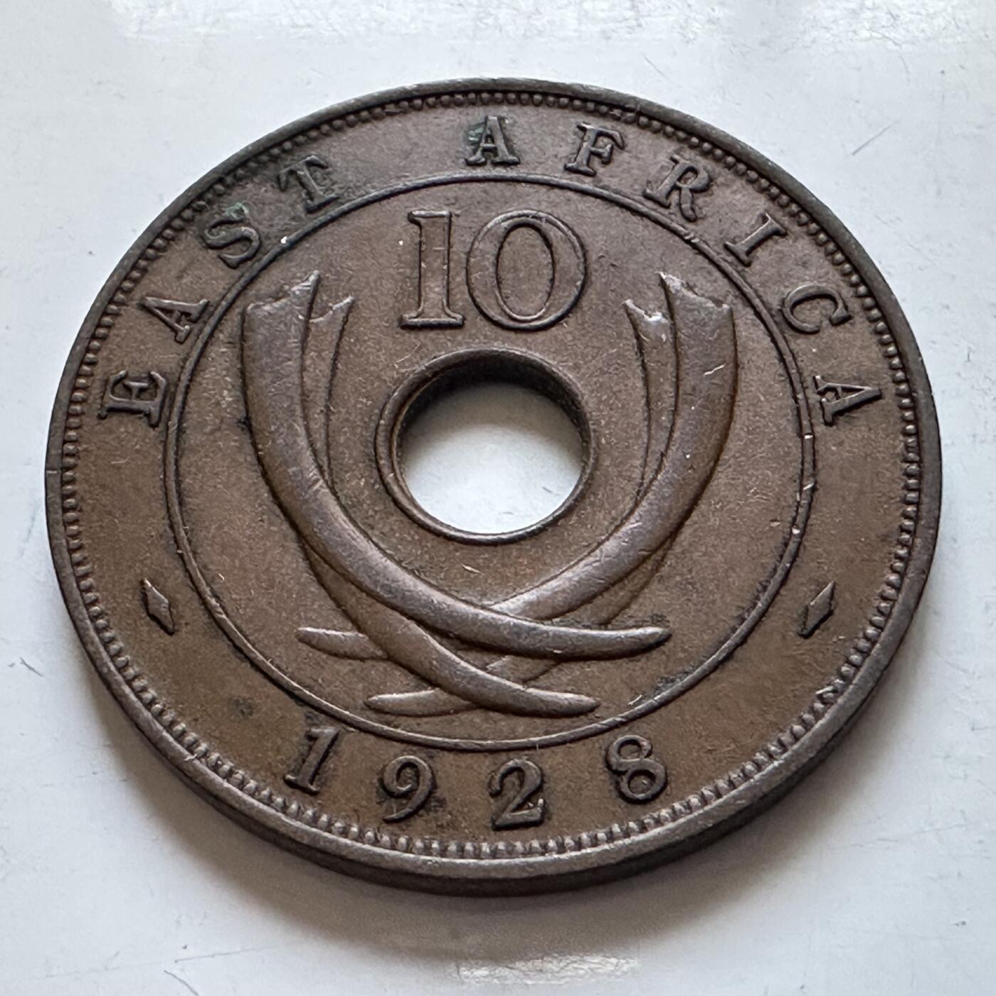 🌹外币初藏🌹🐯2026年第8场  每周二四六晚8️⃣点 接代拍 英属东非1928年10分 b