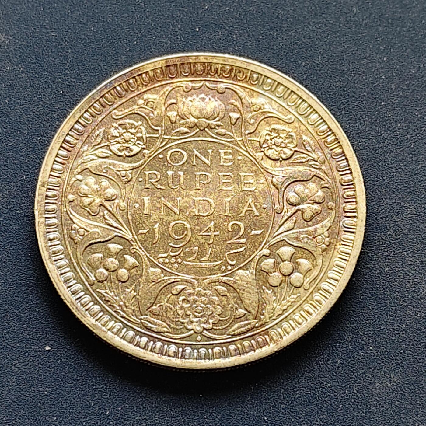 【全场包邮】纯粹捡漏拍494场 英属印度1942年乔治六世1卢比银币【30.5毫米11.66克，纯银价约117元（按20元银价折算）】