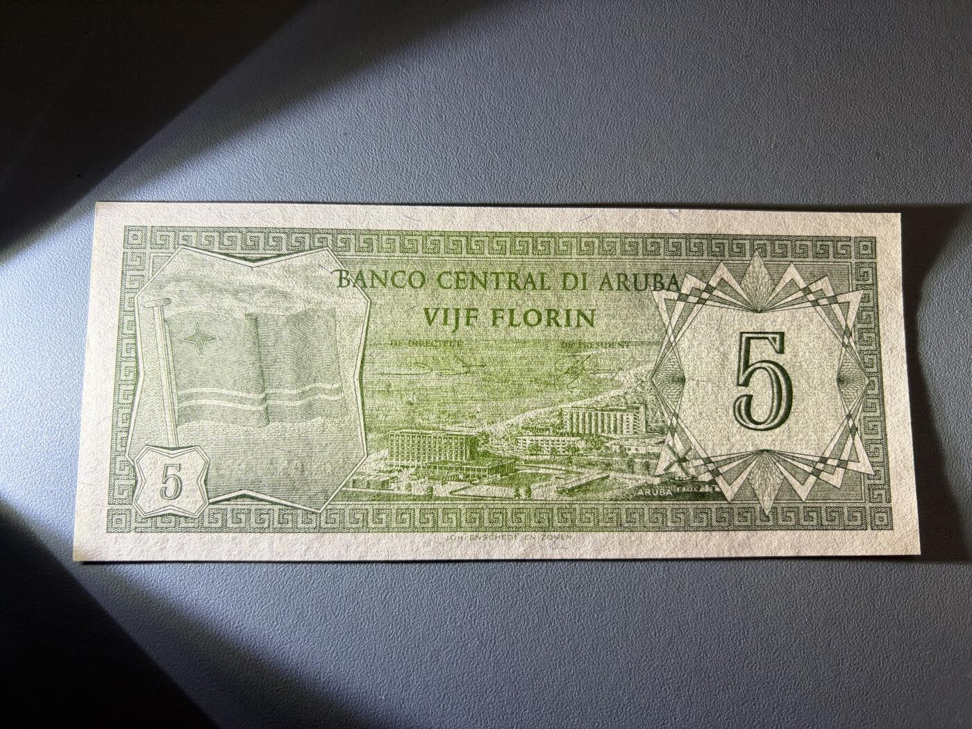 咖啡豆•收藏 2026年Jan_21th世界各国纸币拍卖 阿鲁巴 1986年 5弗罗林 全新UNC 外国纸币