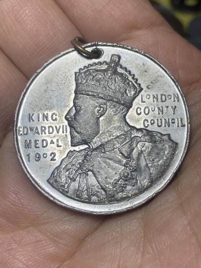 2026年第八场(总第一百七十七场）外国好品散币场(免佣金) - 原光好品–英国🇬🇧1909年纪念章，直径38.7毫米，厚2.5毫米，重17.38克(1908-1909年英国学校全勤奖纪念章)