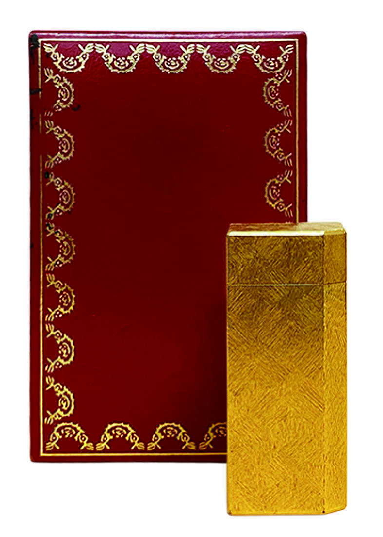 上海拍卖行2025年秋季古董珍玩拍卖会 Cartier经典款打火机(镀金,原装盒)