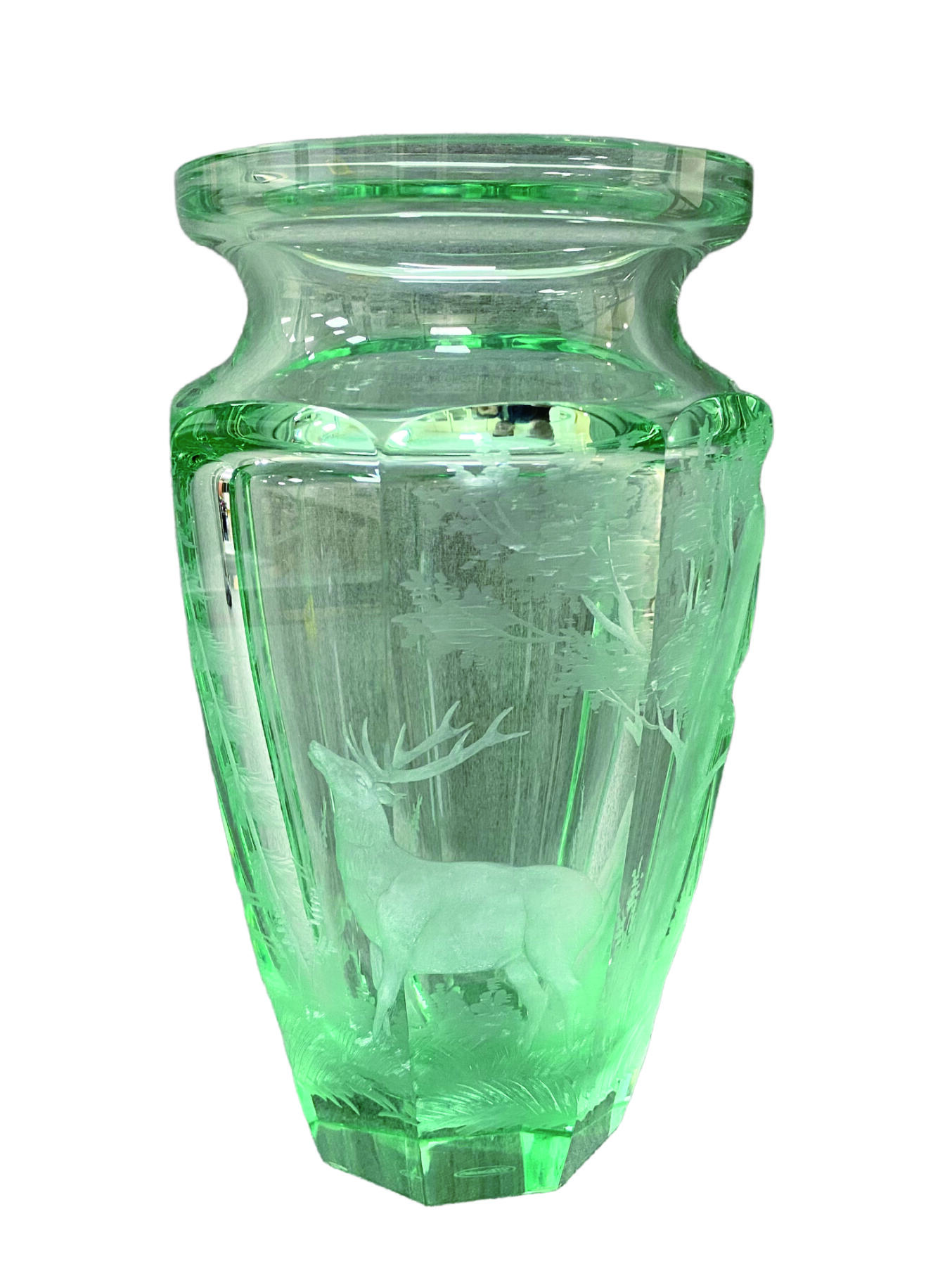 上海拍卖行2025年秋季古董珍玩拍卖会 捷克MOSER錾刻工艺驯鹿场景